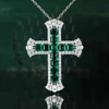 Halskette mit Kreuzanhänger und grünem Stein NTB039